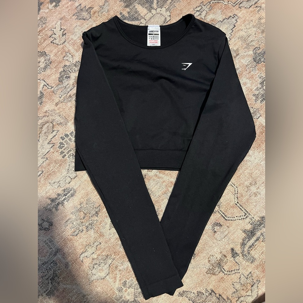 Gymshark Black Long Sleeve Crop Top